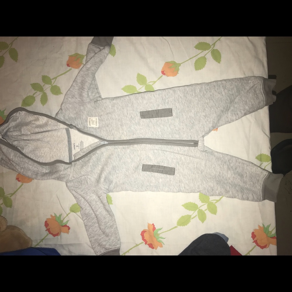 Bundle of Baby Boy Long Sleeve Bodysuits - Picture 5 of 8